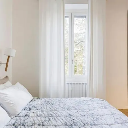 Luxury One Bedroom Corso Buenos Aires
