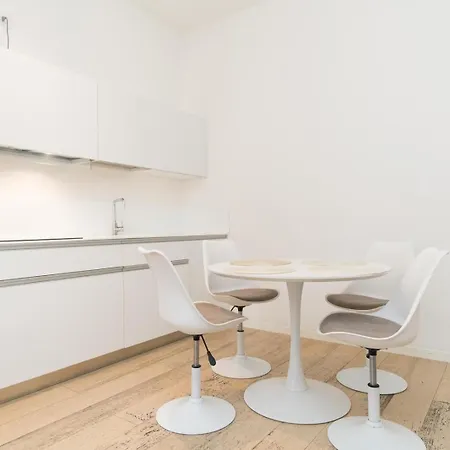 Luxury One Bedroom Corso Buenos Aires Next Duomo Милан